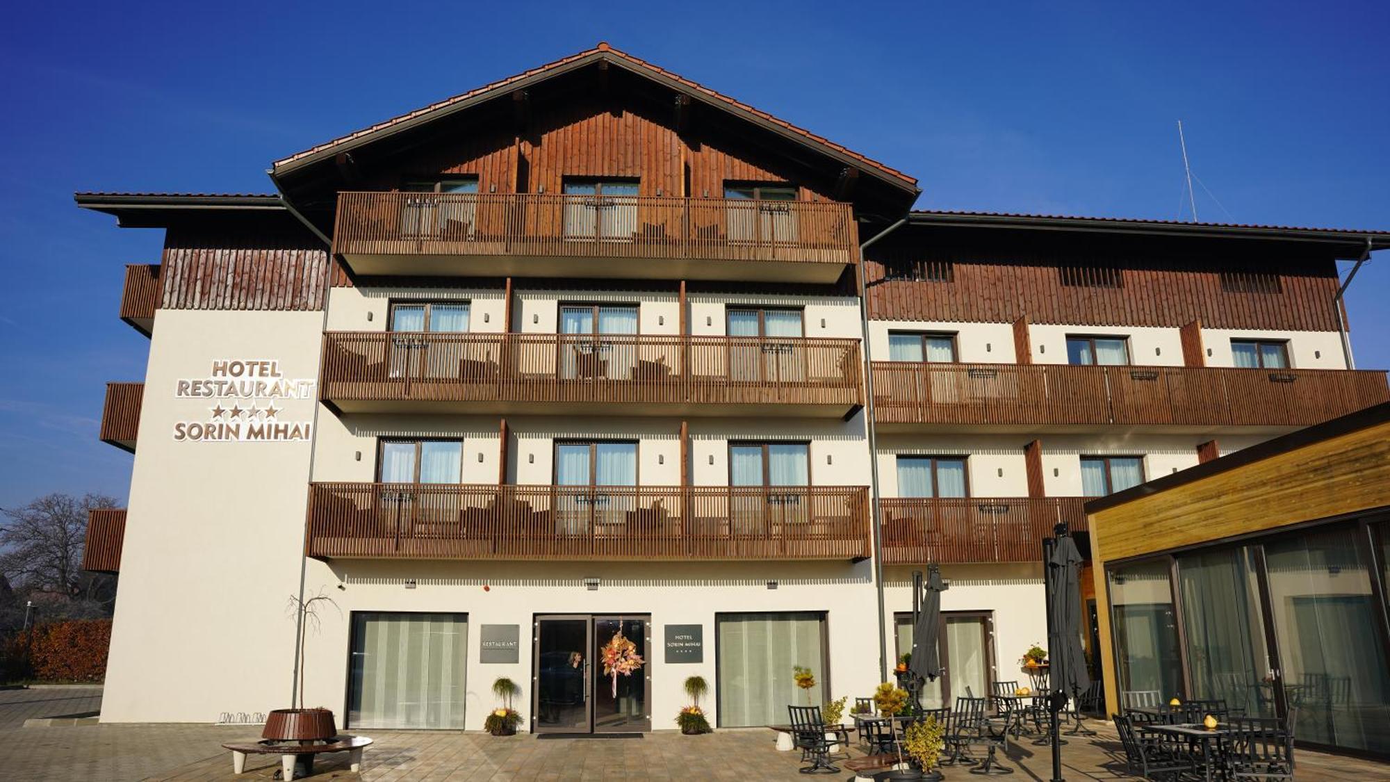 Hotel Sorin Mihai คริสเตียน ภายนอก รูปภาพ